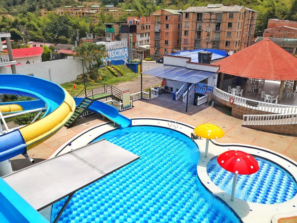 Hotel La Puerta Del Sol La Vega  Buitenkant foto