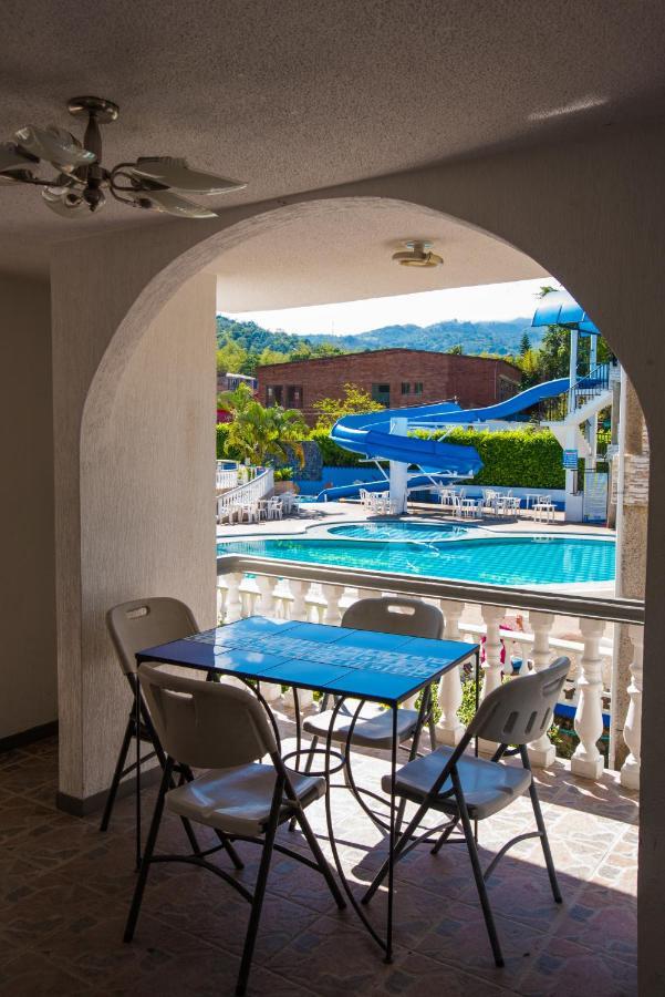 Hotel La Puerta Del Sol La Vega  Buitenkant foto